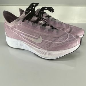 Nike Zoom Fly 3 Vaporweave Women Running Shoe NWOT